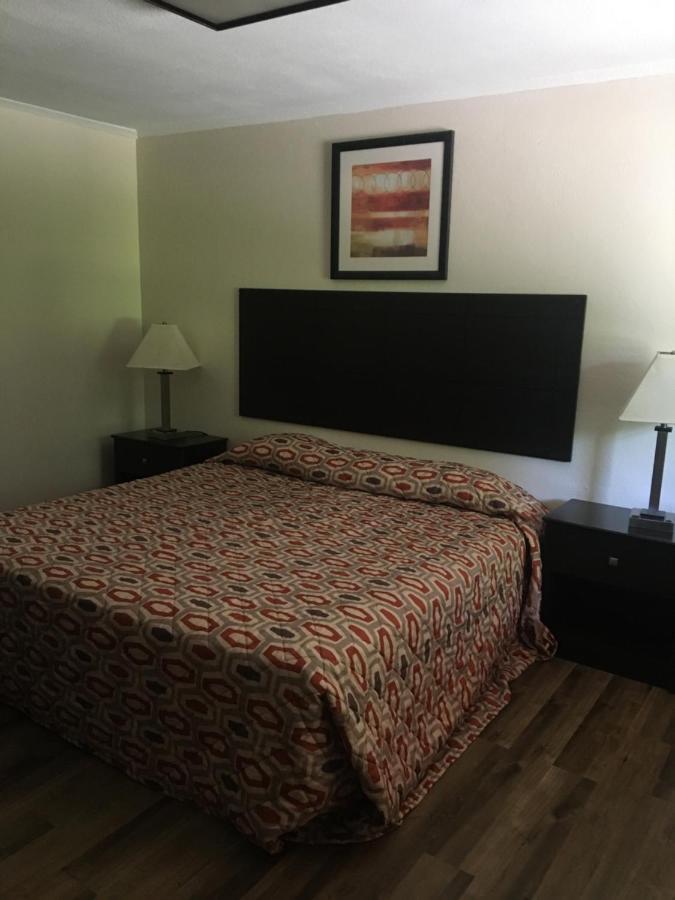 Woodlawn Hills Motel Henderson Esterno foto