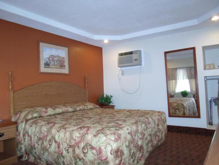 Woodlawn Hills Motel Henderson Esterno foto